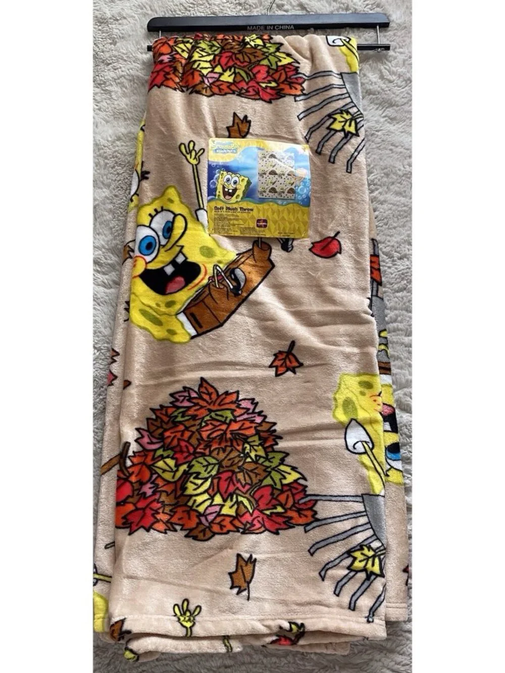 SpongeBob SquarePants Autumn Fall Leaves Plush Throw Blanket 50” X 70” NEW